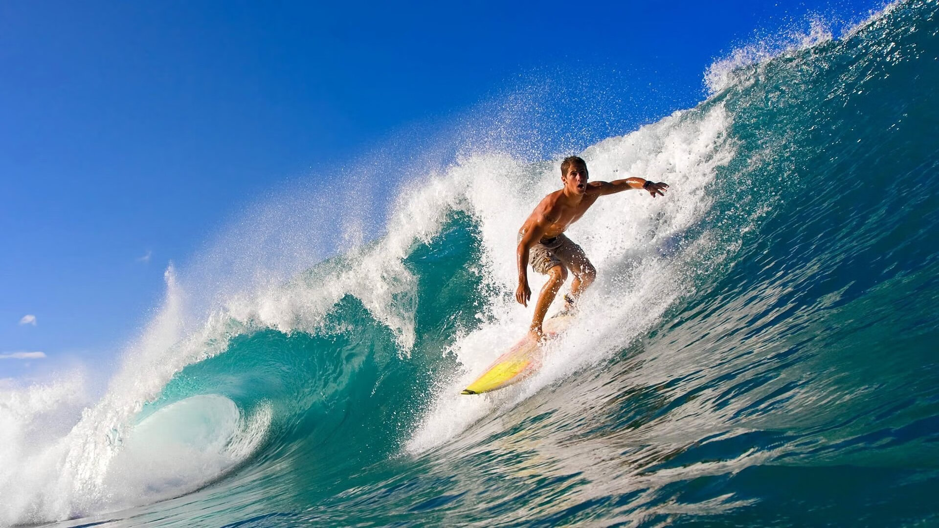 _登山探险挑战赛:勇者的极限突破_,登山冒险游戏