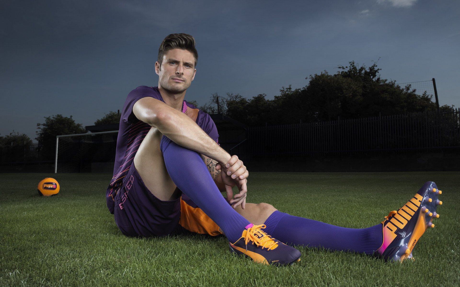 球场变革：最新高科技设备带来的比赛变革，球场设计